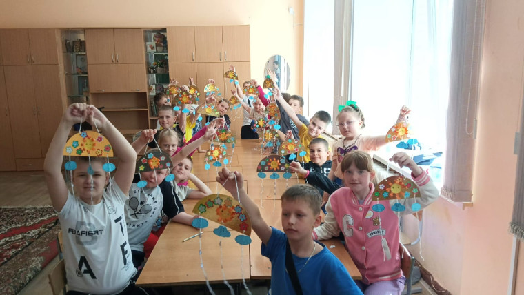 Тем временем в лагере....